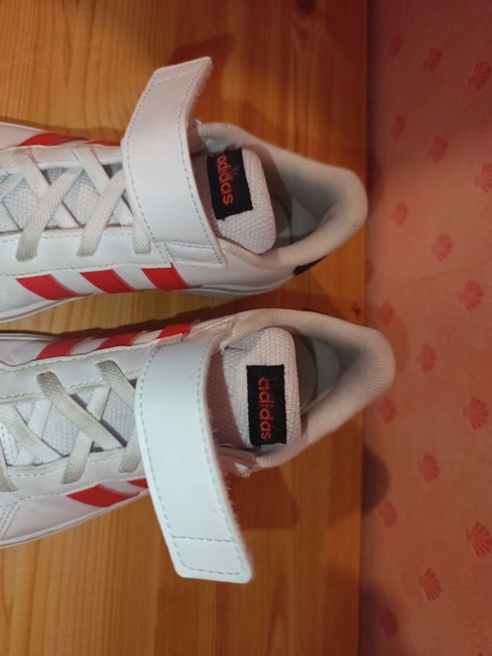 Adidas sneakers taille 35 - photo numéro 8