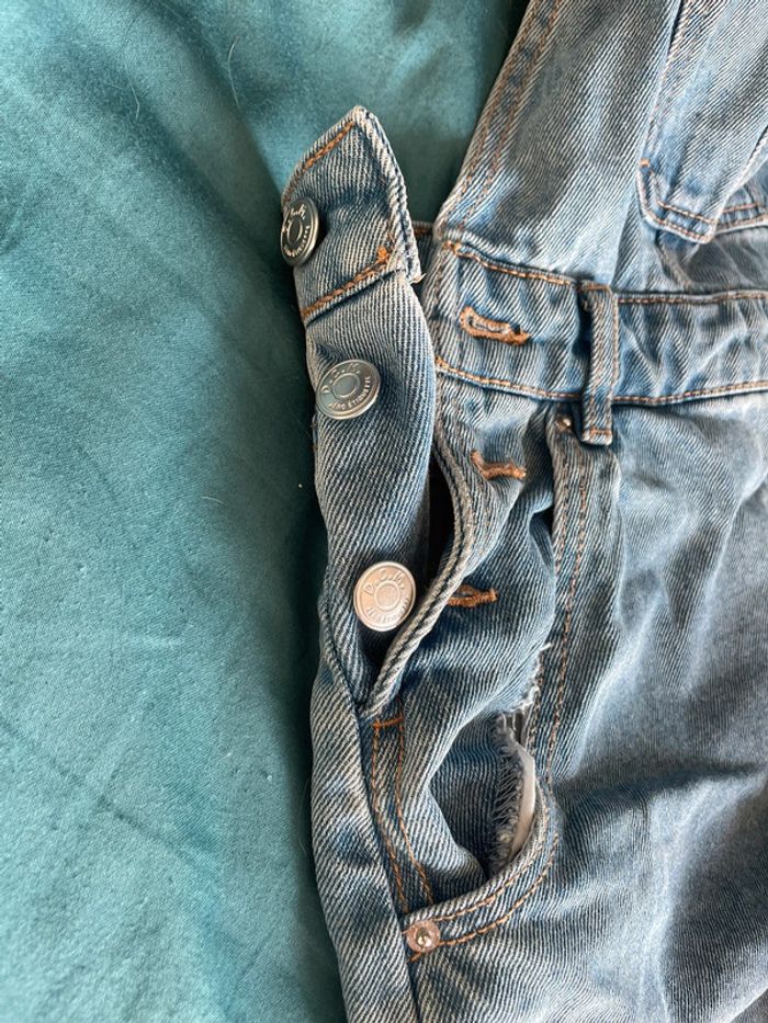 Salopette en jean - photo numéro 3