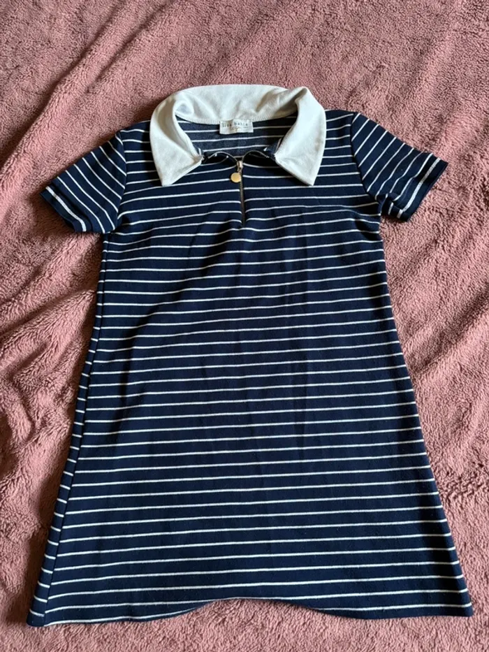 Robe courte