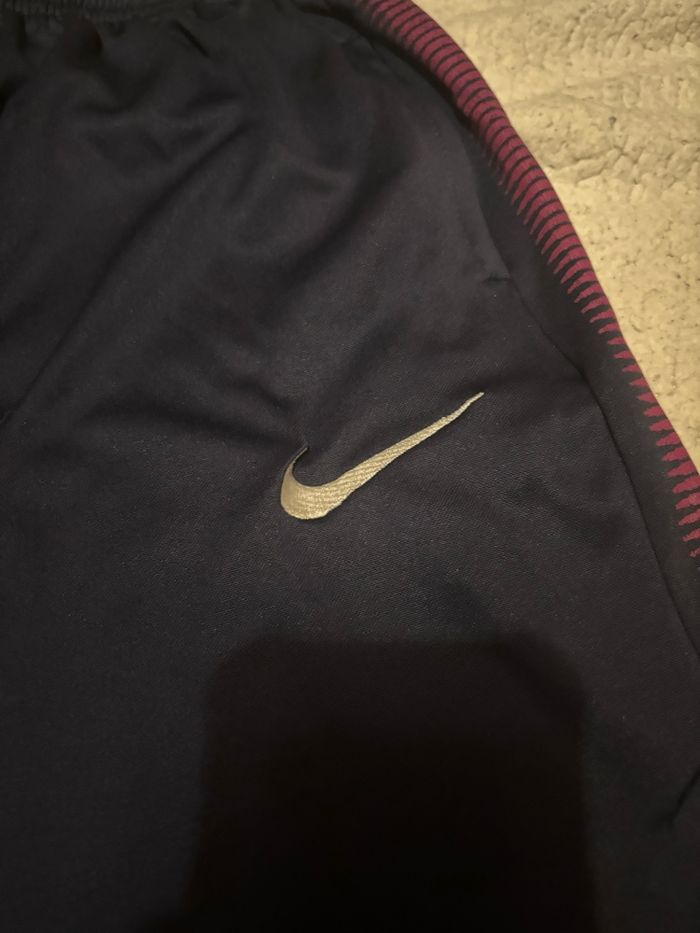 Jogging homme - photo numéro 3