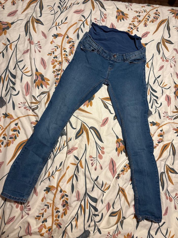 Jean grossesse taille 38 Kiabi - photo numéro 2