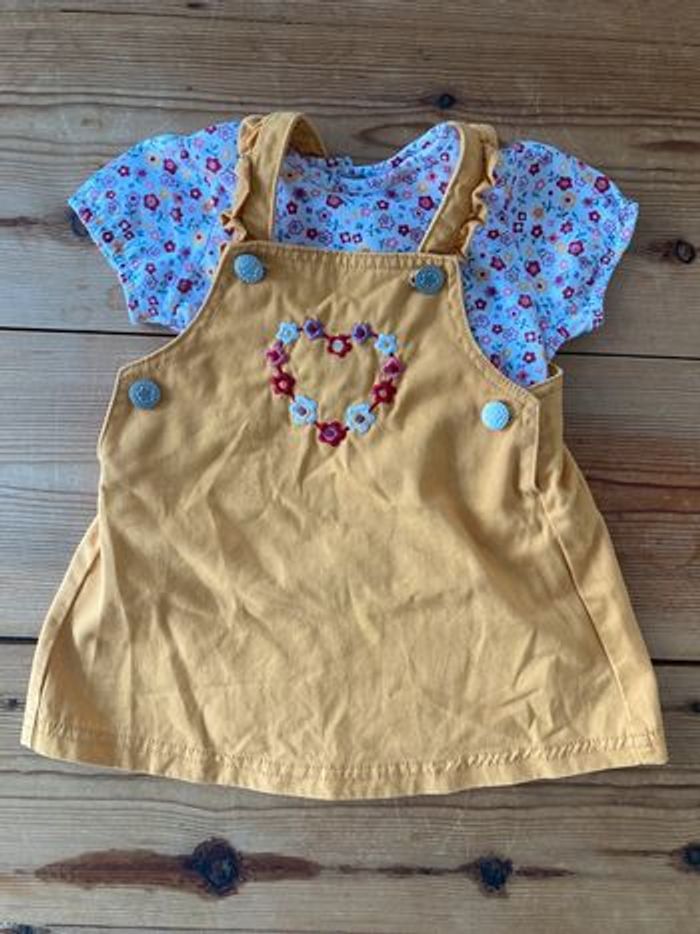 Ensemble Robe et Tee Shirt