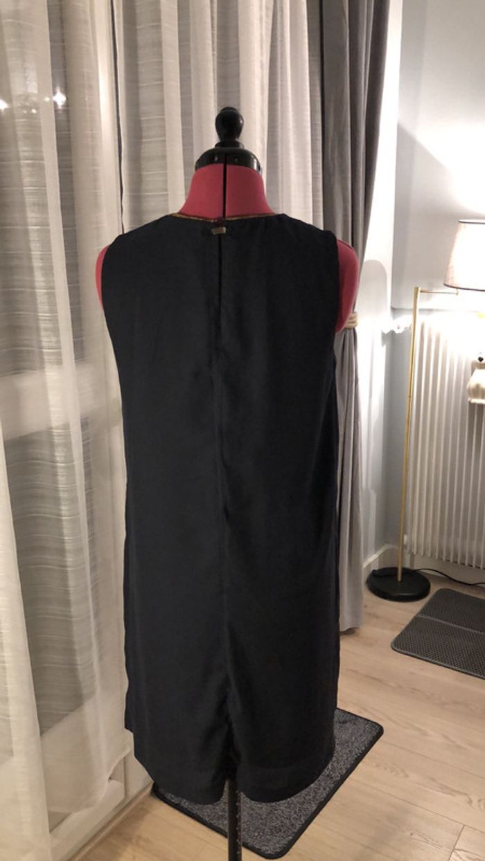 Robe bleu marine - photo numéro 2