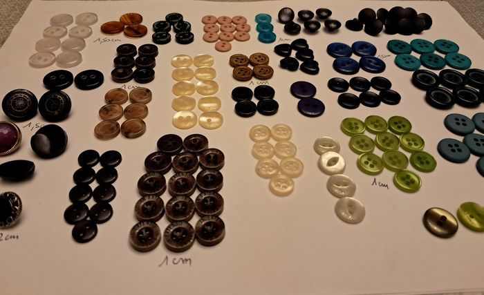 Lot boutons de couture - photo numéro 3