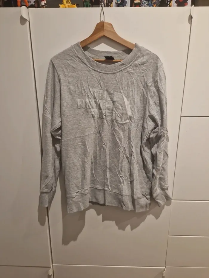 Sweat the north face taille L gris très bon état