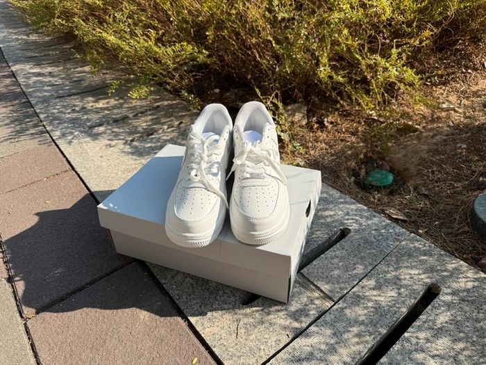 Baskets Nike Air Force One 43 - photo numéro 2