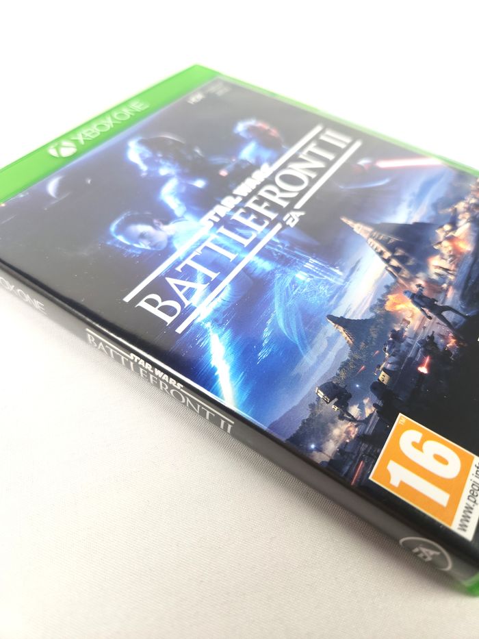 Jeu Xbox One Star Wars Battlefront II FR - Très Bon État - photo numéro 2
