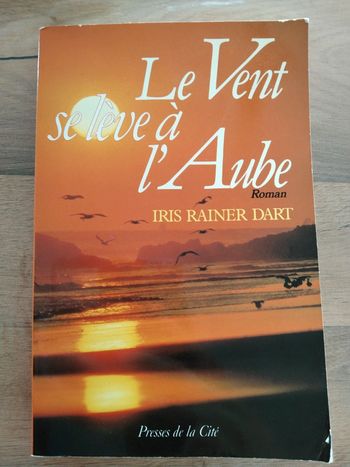 Livre le vent se lève à l'aube