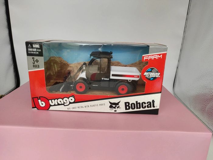 bobcat 4x4 toolcat 5600 with pallet fork bburago - photo numéro 2
