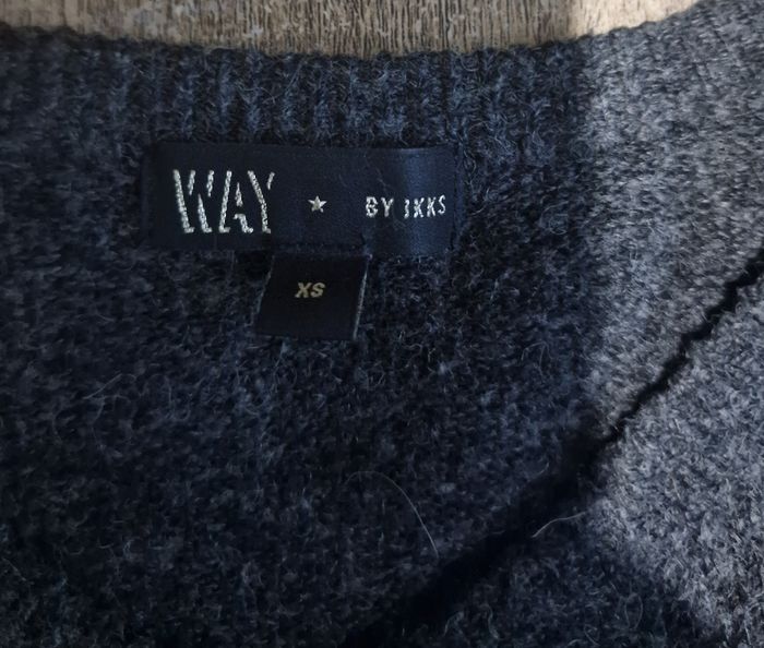 Magnifique robe pull IKKS taille XS - photo numéro 2