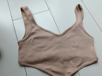 Brassière beige
