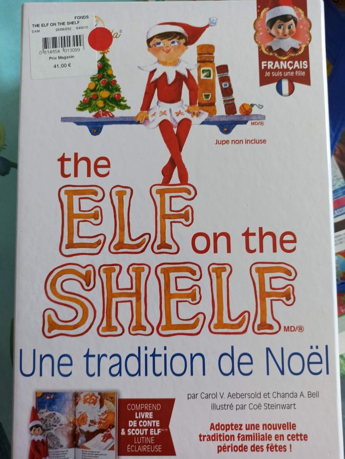 Elf fille avec livre - neuf