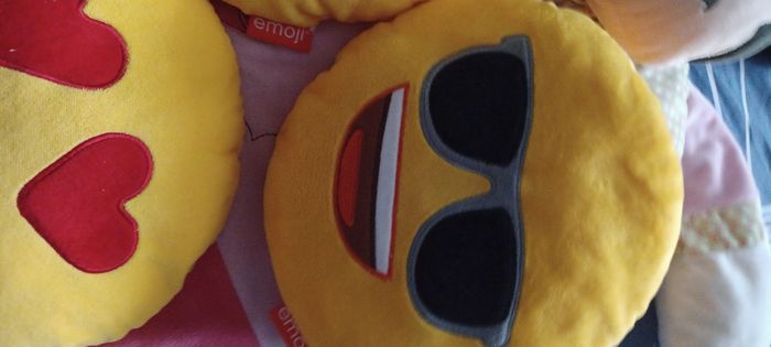 Peluche Smiley ☺️ - photo numéro 5