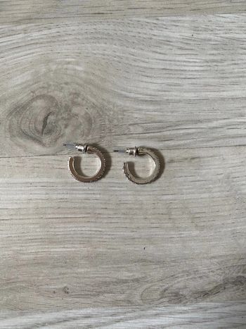 Boucle d’oreilles avec stras