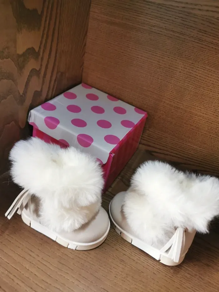 Chaussures Boots / bottes, bébés. - photo numéro 2