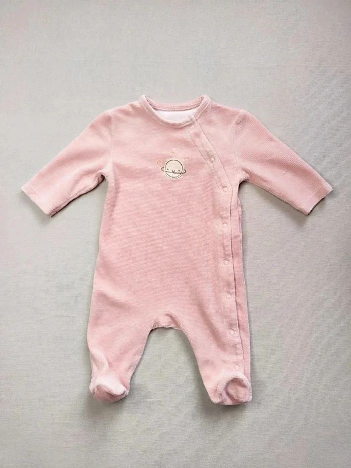 Pyjamas bébé fille taille 3 mois - photo numéro 2