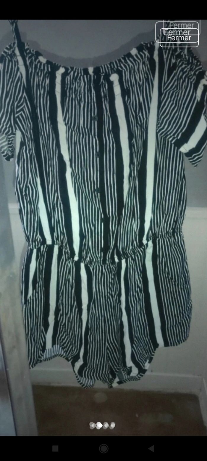 Très belle combishort e2 - photo numéro 2