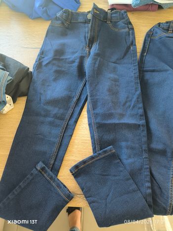 Lot jean slim fille 10ans comme neufs