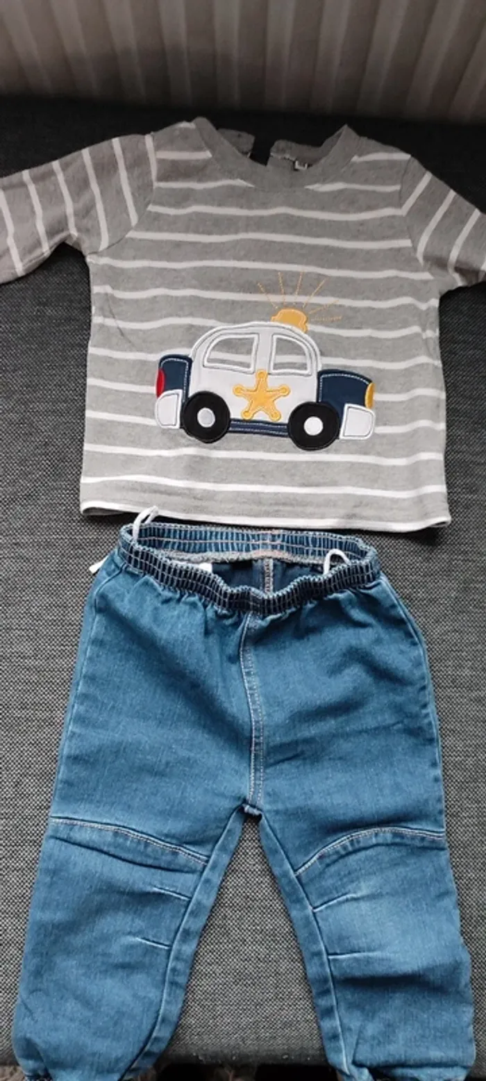 Tee shirt et Jean garçon 18 mois