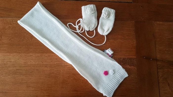 Ensemble écharpe et moufles - Taille 47