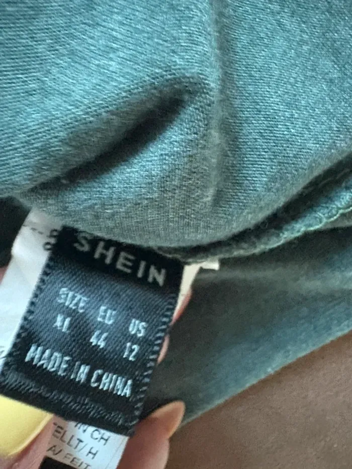 Teeshirt - photo numéro 3