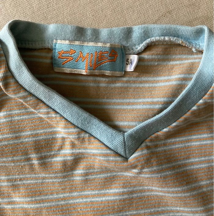 Lot 2 tee-shirts Smile et H&M 5 ans - photo numéro 3