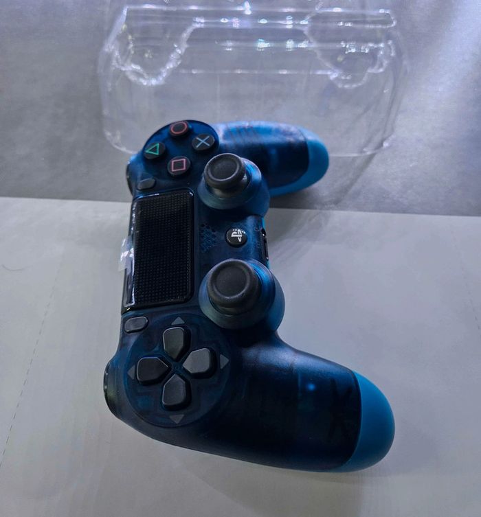 Manette PS4 édition Bleu crystal - photo numéro 3