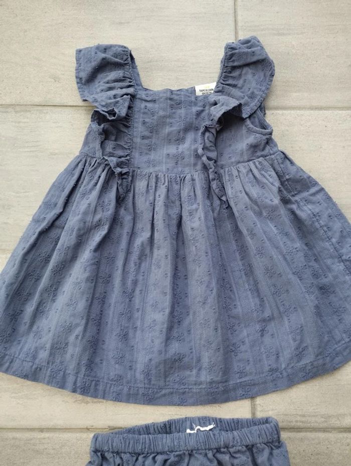 Lot n° 426 Robe Tape à l'Oeil avec bloomer 18 mois - photo numéro 4