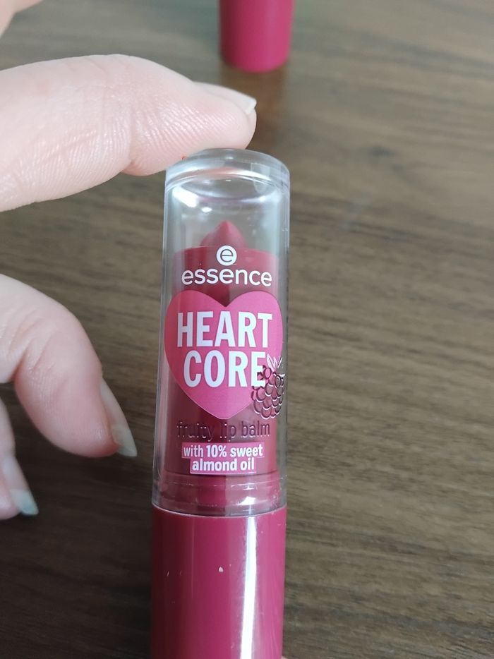 Baume à lèvre Esssence - photo numéro 4