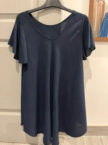 T shirt col V