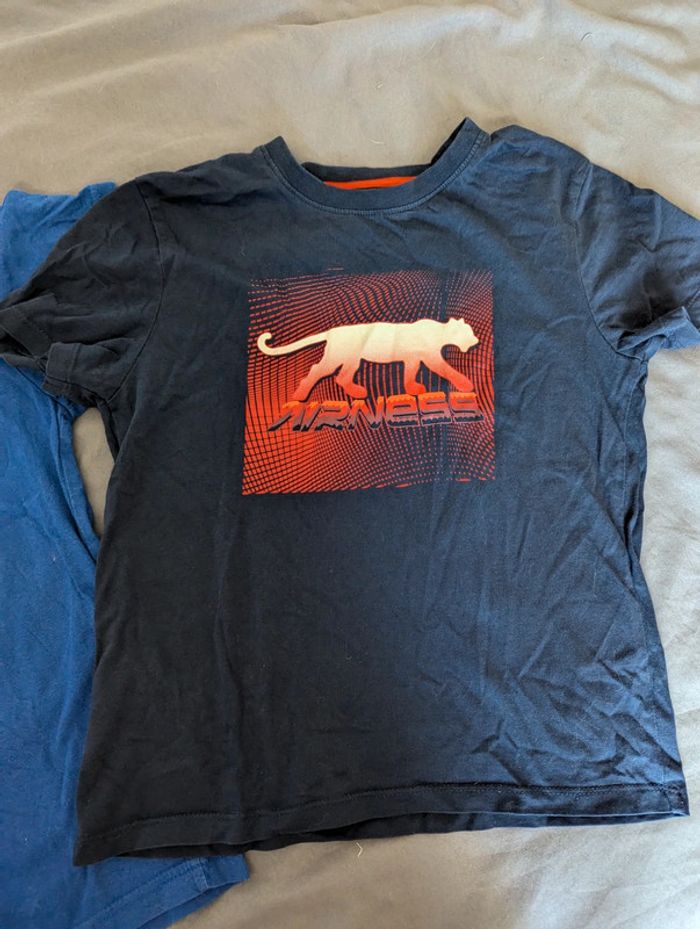 2 tee shirts - photo numéro 3