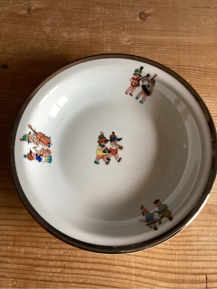 Assiette à bouillie - photo numéro 1