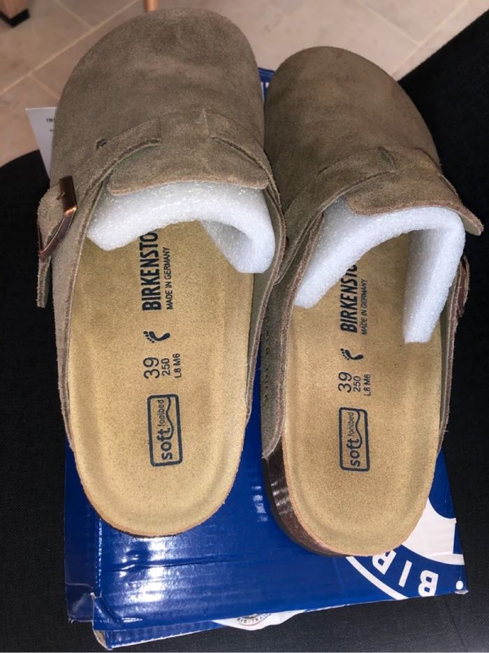 Birkenstock Boston taupe P39 neufs à 90 euros - photo numéro 3