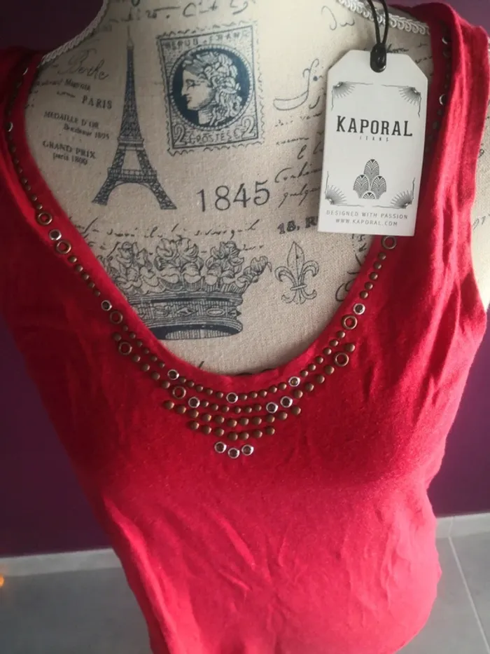 Débardeur rouge taille 36 Kaporal neuf - photo numéro 3