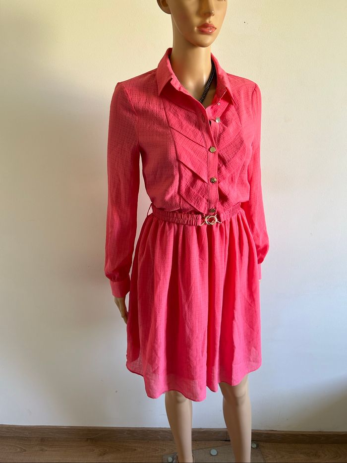 Robe rose neuve à manches longues Naf Naf taille 36 (valeur 70€) - photo numéro 2