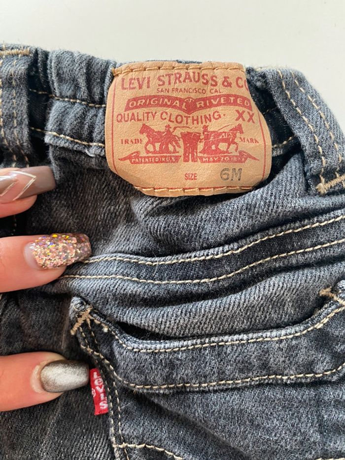 Jean levi’s 6 mois - photo numéro 4