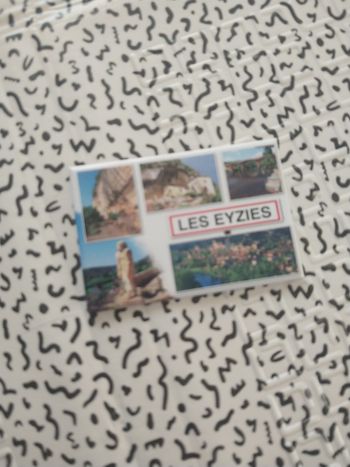 Magnet souvenir Les Eyzies – Dordogne