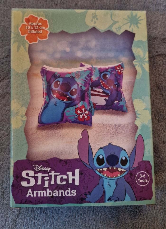 Brassard gonflable Stitch