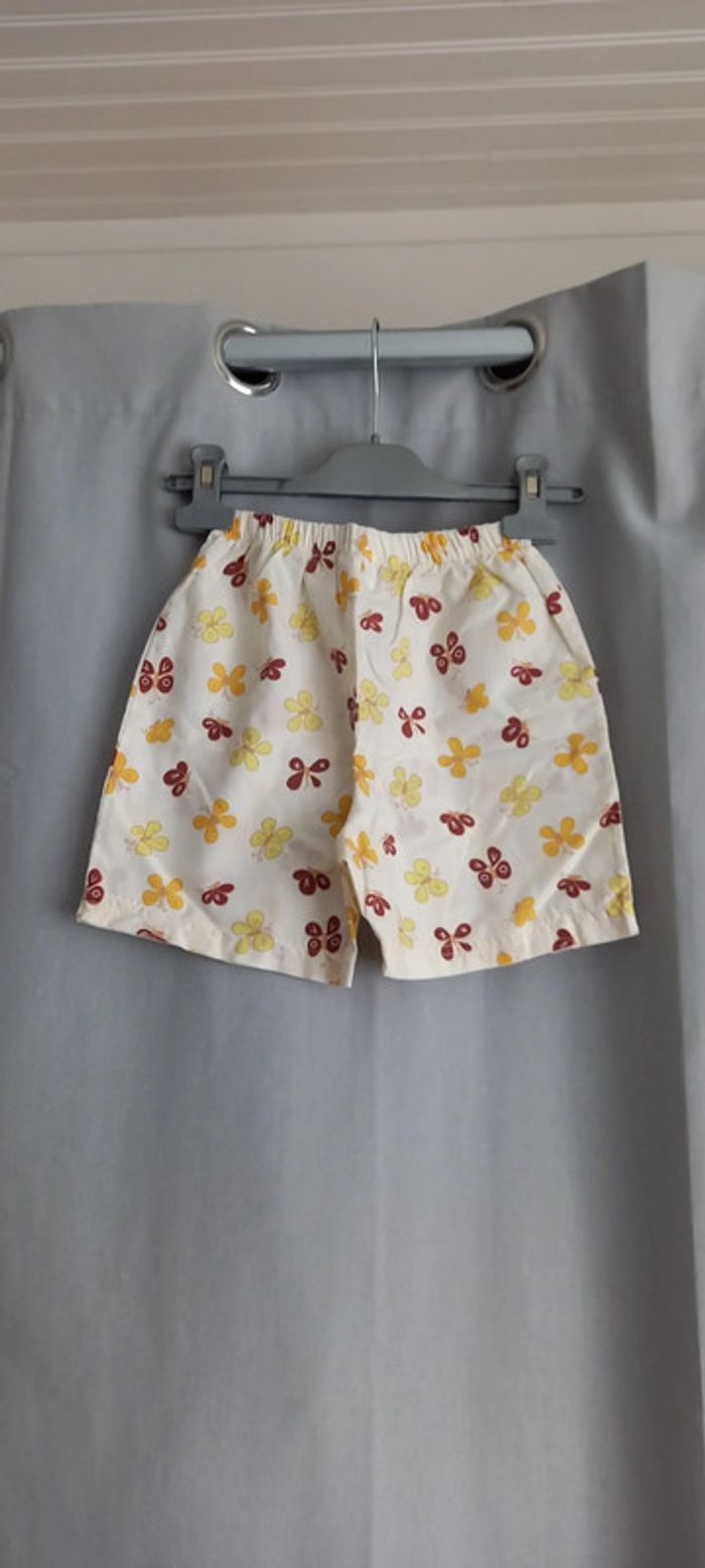 Short 23 mois motifs papillons jaune vert bordeaux blanc - photo numéro 2