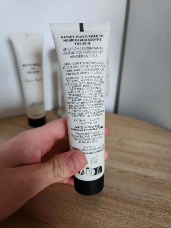 🌺Lot de 2 crèmes corps soufflé Mitchelle and Peach🌺 - photo numéro 3