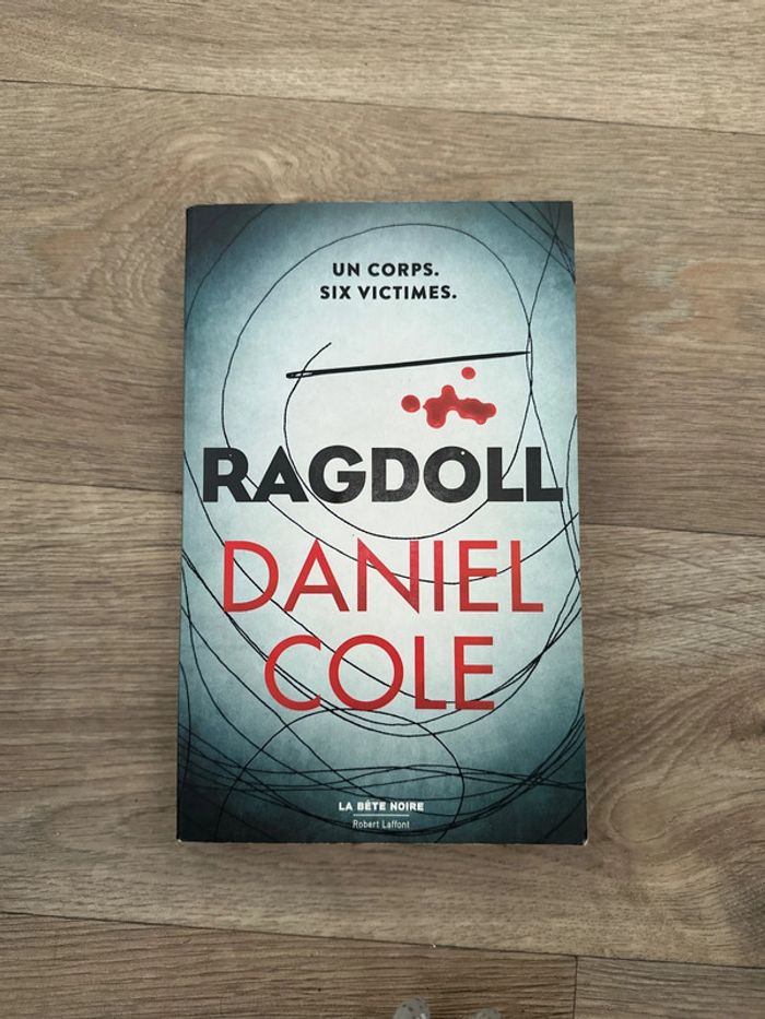 Daniel Cole - Ragdoll