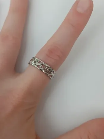 Bague argentée tendance en acier inoxydable