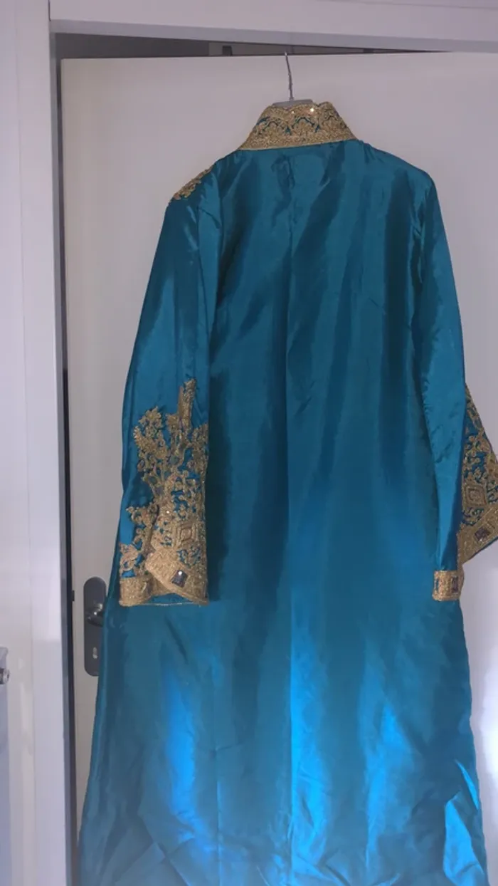 Robe de soirée oriental - photo numéro 4