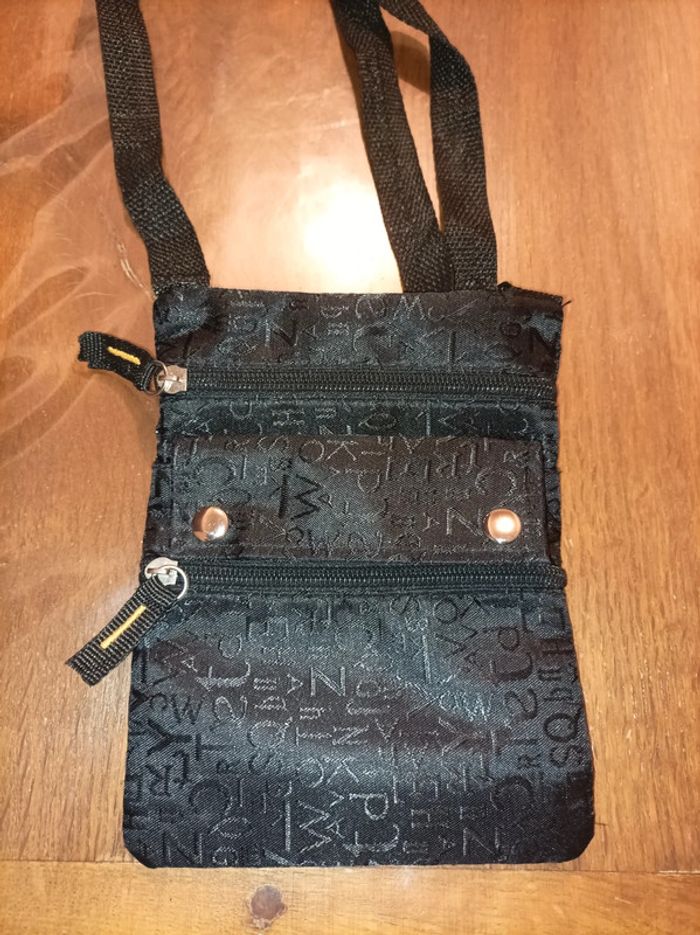 Sacoche homme noire 18/14cm TB - photo numéro 2