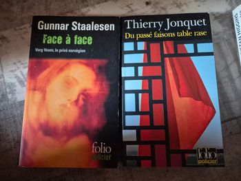 Lot de 2 livres folio policier