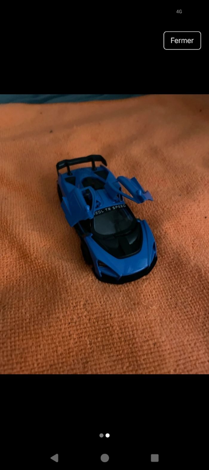 2 petite voiture - photo numéro 4