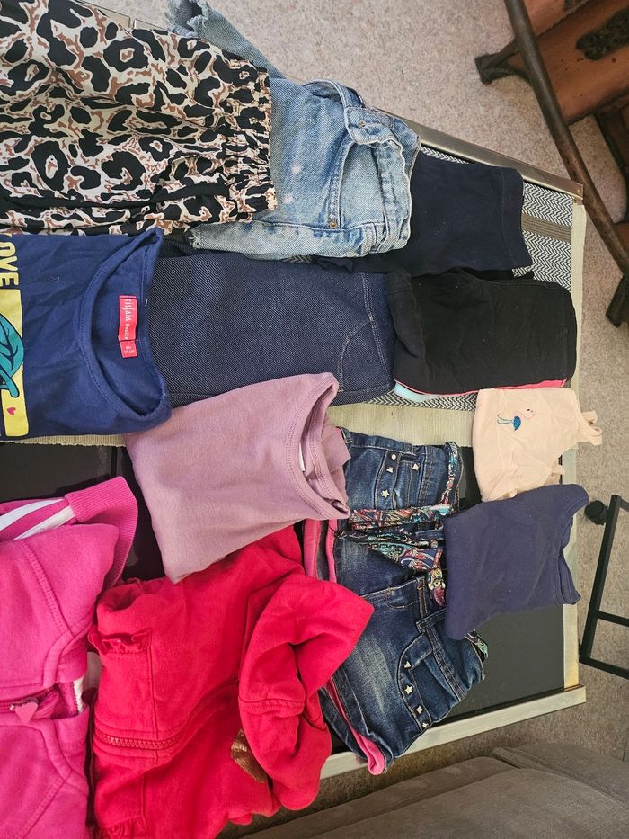 Lot de vêtements filles taille 6.7 ans - photo numéro 5