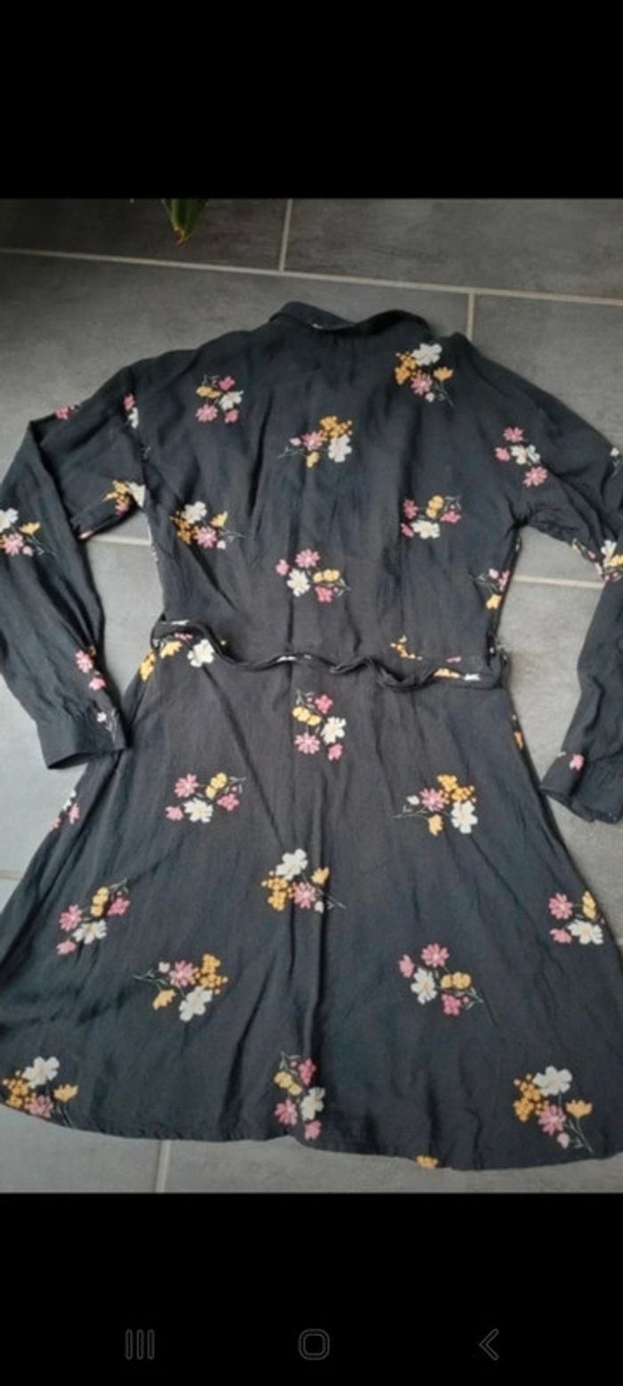 Robe avec ceinture - photo numéro 7