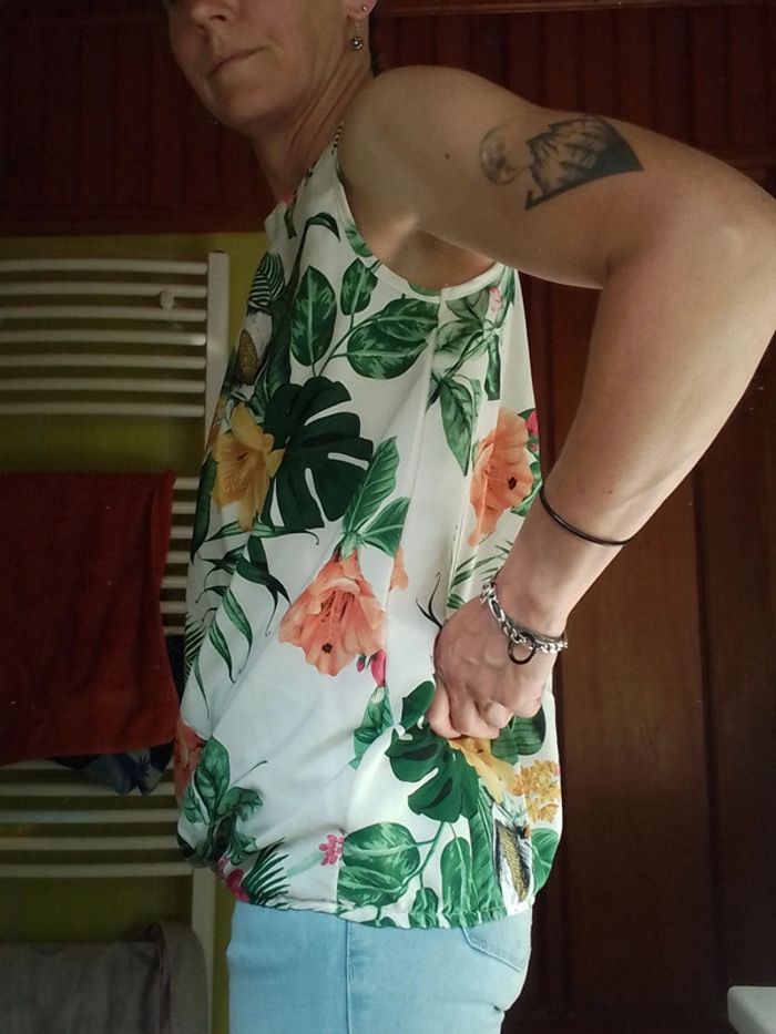 Blouse débardeur femme Motif floral - photo numéro 4