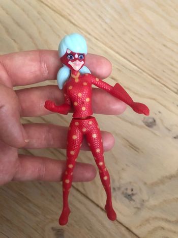 Figurine miraculous